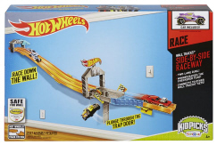 Hot wheel wall track  Hot wheels wall tracks, Hot wheels bedroom, Hot  wheels track