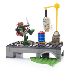 Mattel Mega Bloks Teenage Mutant Ninja Turtles Sewer Lair 