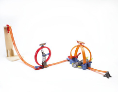 Hot Wheels Trick Tracks Power Loop Stunt Set M8081